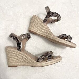 Carvela by Kurt Geiger Snakeskin Wedge Sandals
 Size 39/8‎